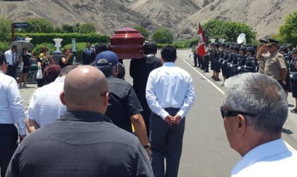 Sepelio General PNP Luis García Rodríguez Asociado AMHOLE